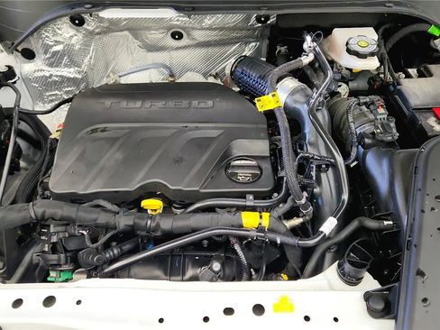 Used 2025 Chevrolet Trax ACTIV w/ Driver Confidence Package FWD image 20