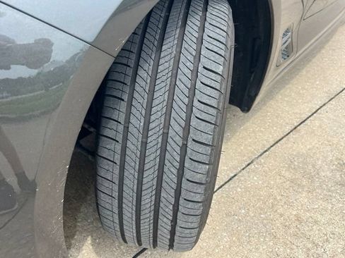 Used 2026 Genesis G70 2.5T AWD/4WD image 17
