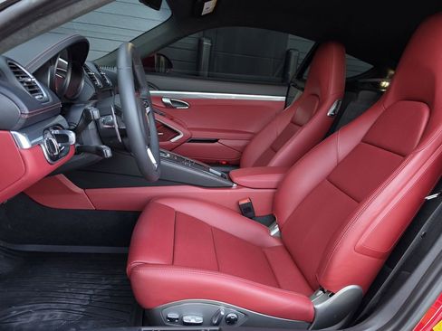 Certified 2025 Porsche 718 Cayman GTS RWD image 12