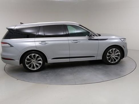Used 2023 Lincoln Aviator Grand Touring w/ Equipment Group 301A AWD/4WD image 14