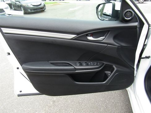 Used 2019 Honda Civic Sport image 14