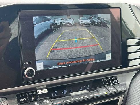 Used 2026 Toyota Camry SE w/ Convenience Package FWD image 36