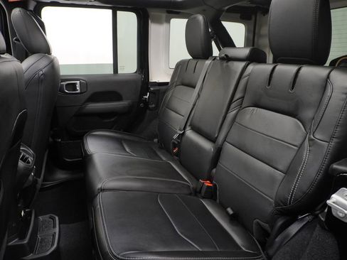 Used 2023 Jeep Wrangler Unlimited Sahara w/ Cold Weather Group image 23