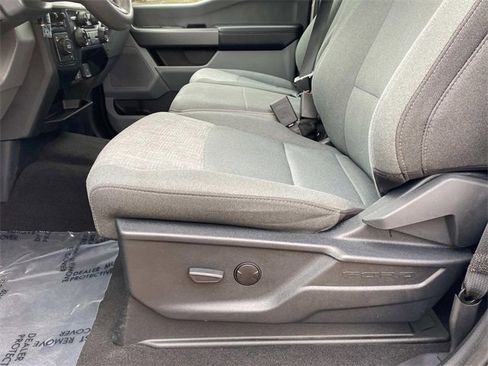 Used 2025 Ford F250 XLT image 19