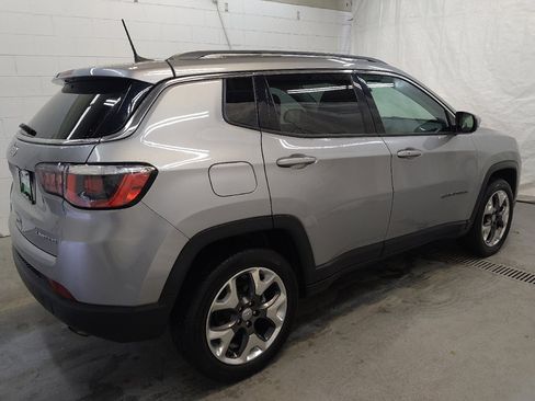 Used 2019 Jeep Compass Limited image 10