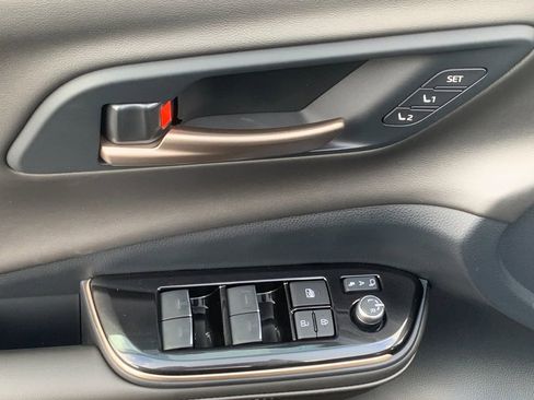 New 2026 Toyota Crown Nightshade image 13