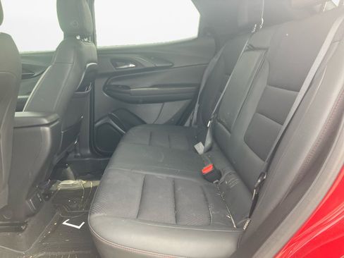 Used 2021 Chevrolet TrailBlazer RS w/ Convenience Package image 16
