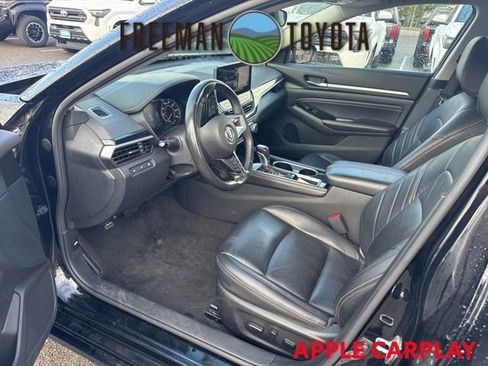 Used 2023 Nissan Altima 2.5 SR w/ SR Premium Package image 7