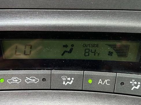 Used 2014 Toyota Prius Two FWD image 24