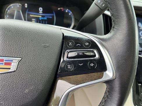 Used 2020 Cadillac Escalade Premium Luxury AWD/4WD image 23