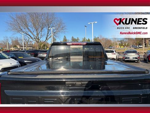 Used 2020 Chevrolet Silverado 1500 RST image 14