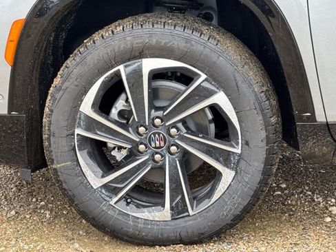 New 2026 Buick Enclave Sport Touring w/ Super Cruise Package image 34