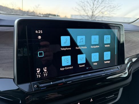 New 2026 Volkswagen Atlas SE image 17