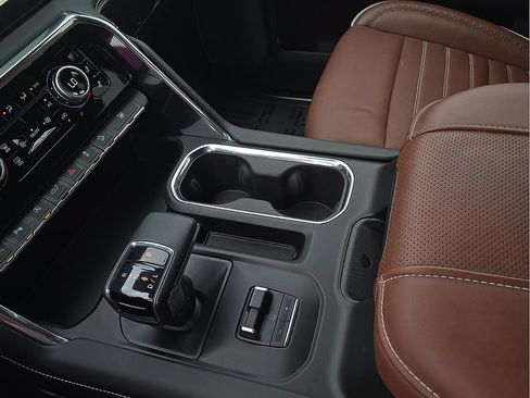 Used 2024 GMC Sierra 1500 Denali Ultimate AWD/4WD image 20