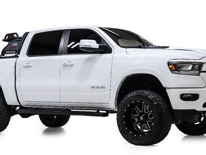 Used 2020 RAM 1500 Laramie w/ Sport Appearance Package