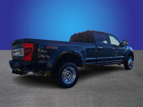Used 2022 Ford F450 Limited w/ FX4 Off-Road Package image 4