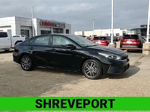 Used 2022 Kia Forte GT-Line w/ GT-Line Technology Package image 2