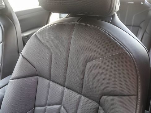 Used 2026 BMW i7 eDrive50 w/ M Sport Package RWD image 21