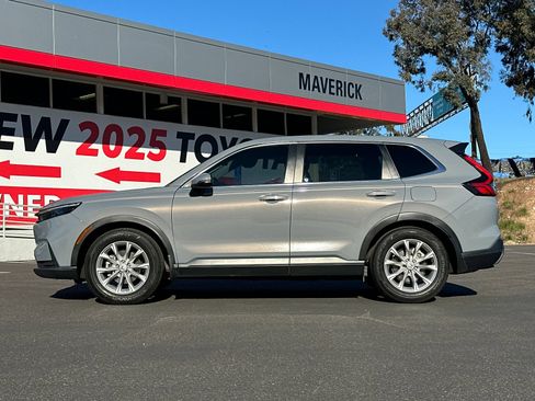Used 2023 Honda CR-V EX-L image 2