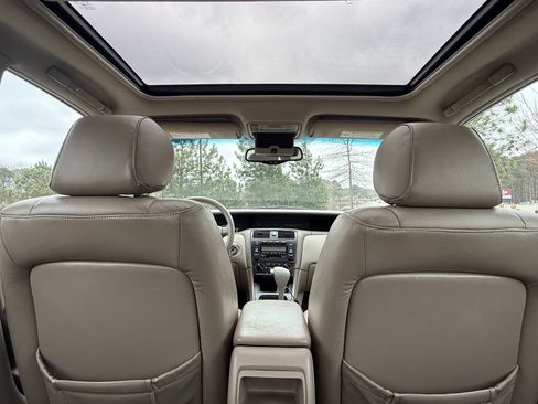 Used 2000 Toyota Avalon XL image 31