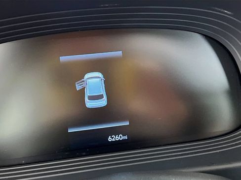 Certified 2026 Hyundai Venue SEL FWD image 33