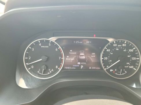 Used 2022 Nissan Rogue S FWD image 14