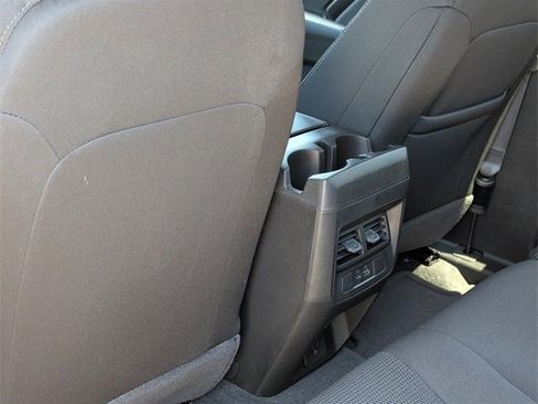 New 2026 GMC Canyon Elevation w/ Convenience Package image 14