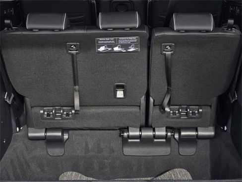 Used 2024 Honda Odyssey Elite image 10