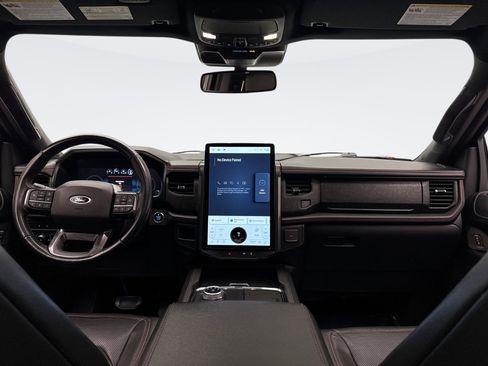 Used 2022 Ford Expedition Max Limited image 14