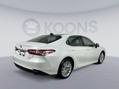 Used 2019 Toyota Camry XLE w/ Driver Assist Package FWD image 11