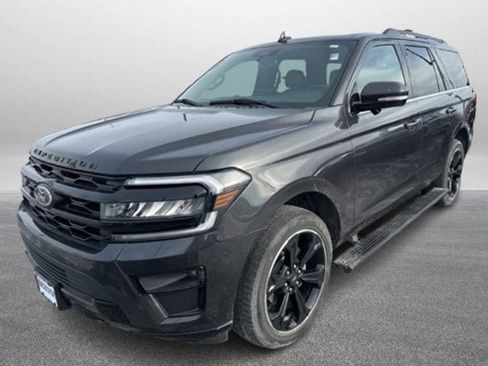 Certified 2022 Ford Expedition Limited image 1