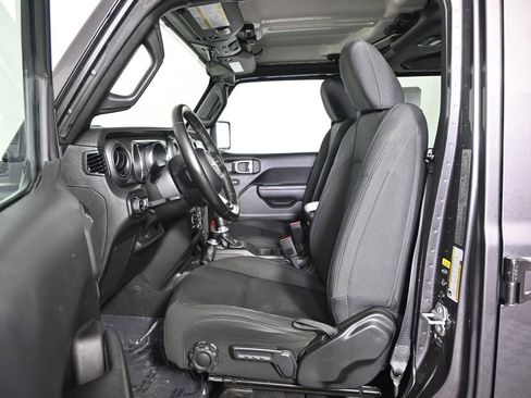 Used 2023 Jeep Gladiator Sport AWD/4WD image 20