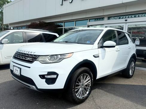 Used 2016 Land Rover Discovery Sport HSE AWD/4WD image 3