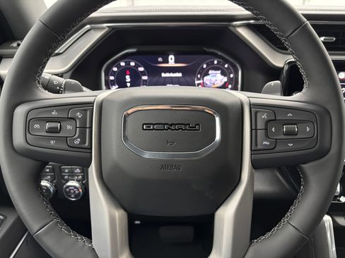 New 2026 GMC Sierra 1500 Denali w/ Technology Package AWD/4WD image 21