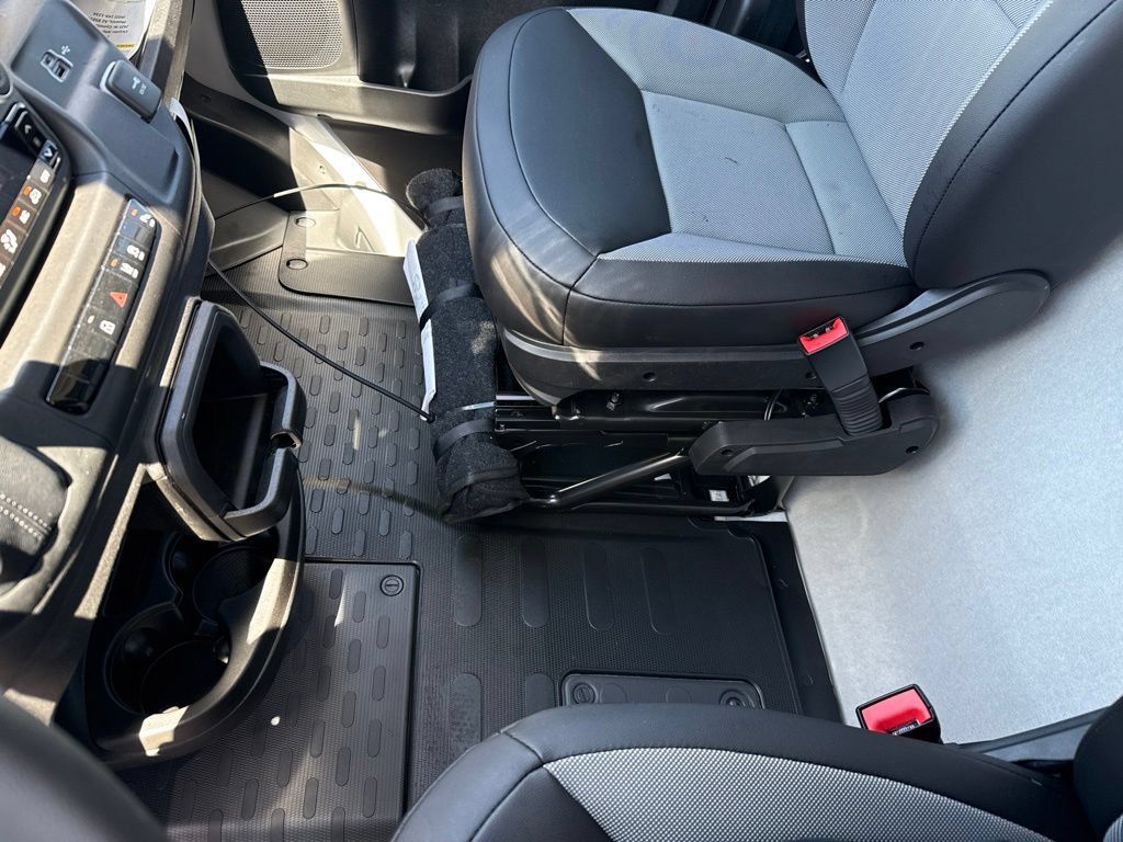 New 2026 RAM ProMaster 3500 w/ Safety Group FWD image 37