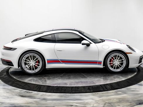 Used 2020 Porsche 911 Carrera image 22