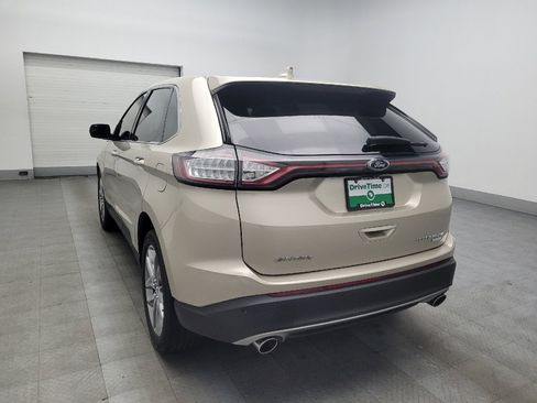 Used 2018 Ford Edge Titanium w/ Technology Package image 5