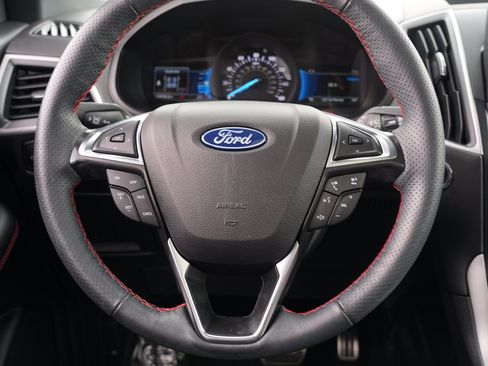 Used 2024 Ford Edge ST-Line AWD/4WD image 25