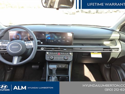 New 2026 Hyundai Tucson SE image 22