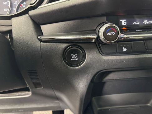 Used 2024 MAZDA CX-30 AWD 2.5 S w/ Premium Package image 22