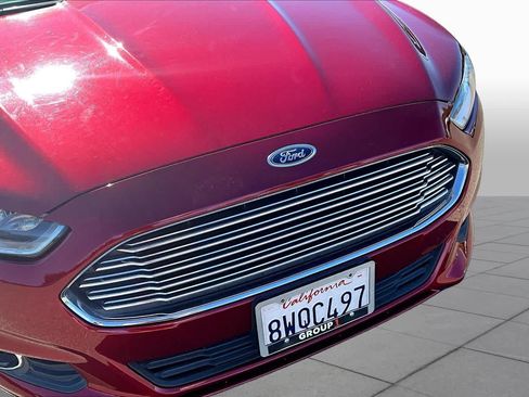 Used 2015 Ford Fusion SE w/ Equipment Group 502A FWD image 29