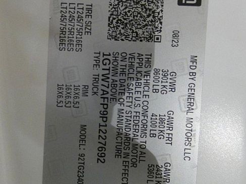 Used 2023 GMC Savana 2500 w/ Driver Convenience Package image 22