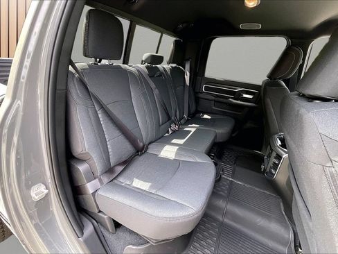 New 2026 RAM 2500 Big Horn AWD/4WD image 20