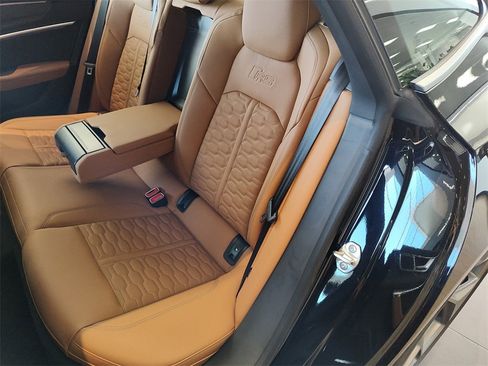 New 2025 Audi RS 7 performance Sportback image 10