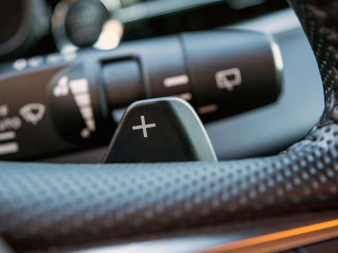 Used 2024 Mitsubishi Outlander SE image 15