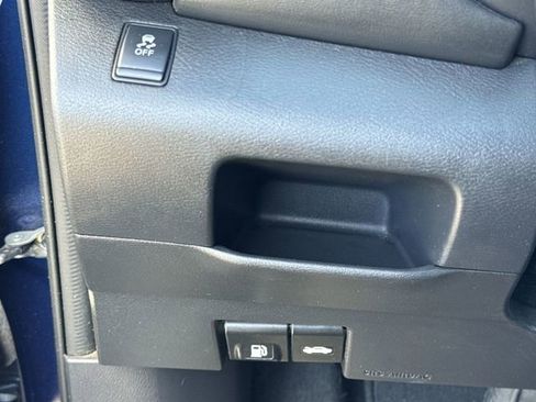 Used 2019 Nissan Kicks SR w/ SR Premium Package image 20