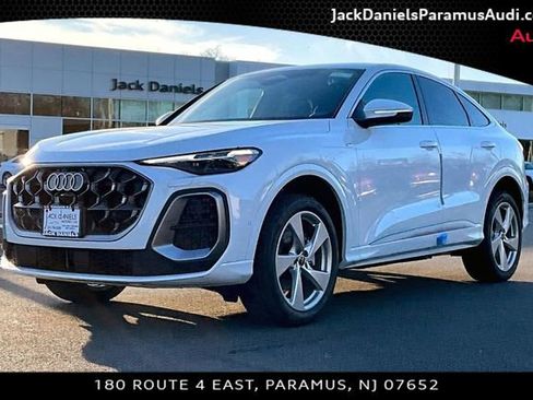 New 2025 Audi Q5 Premium Plus AWD/4WD image 1