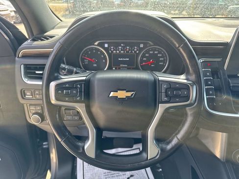 Used 2021 Chevrolet Tahoe Premier w/ Premium Package image 28