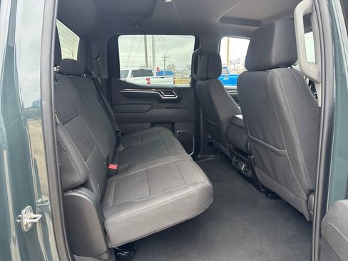 Used 2025 Chevrolet Silverado 1500 LT image 13