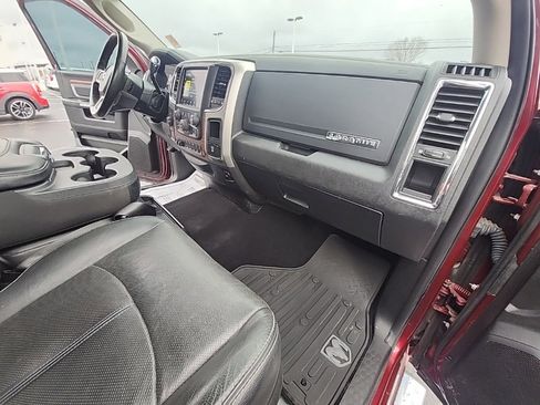 Used 2018 RAM 3500 Laramie image 18
